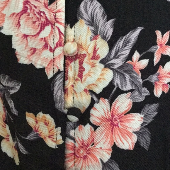 American Eagle Button Down Tank - Picture 2 of 4